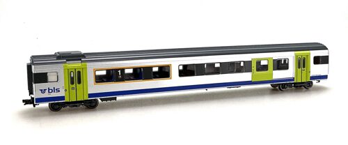 Liliput L3350530-4 BLS Personenwagen EW III  1.Klasse AD mit Gepäckabteil